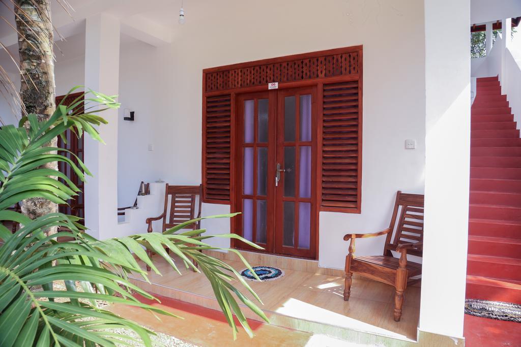 Tithira Guest House Мирисса Экстерьер фото